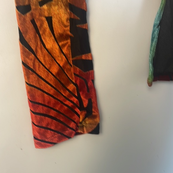 Codigo colorful metallic like multicolor long sleeve fashion  top - Picture 8 of 10